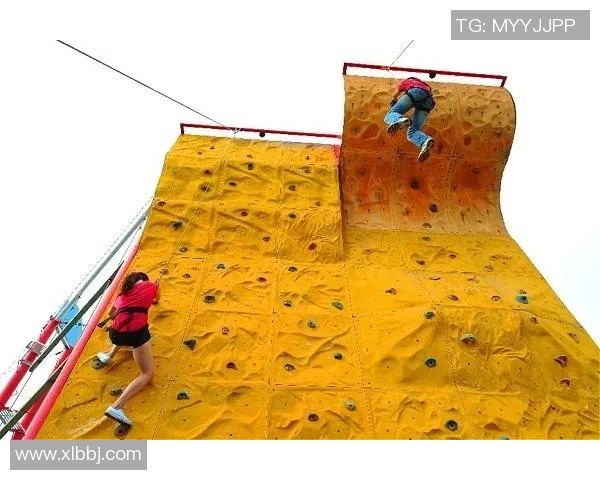 武汉攀岩队整体表现分析与战术压制的得失探讨